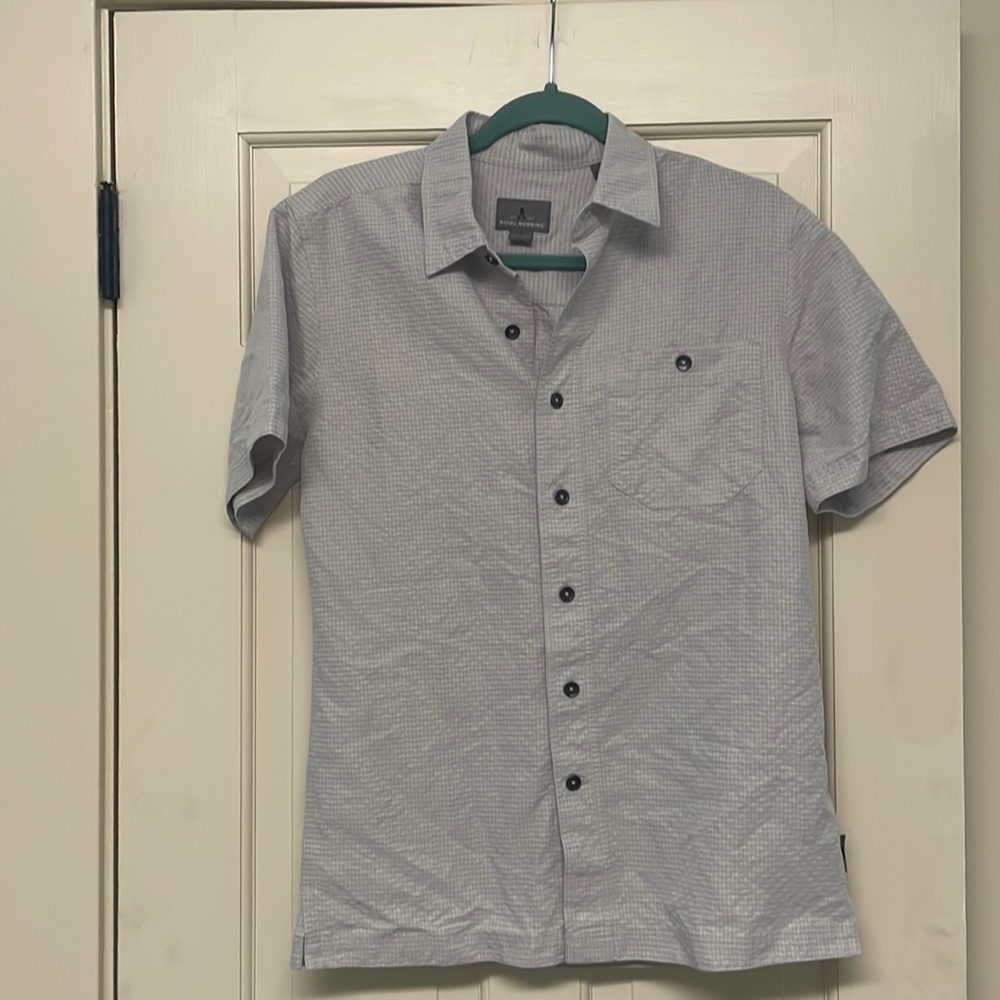 Royal Robbins / MEN’S DESERT PUCKER DRY SHORT SLEEVE /  shirt button down